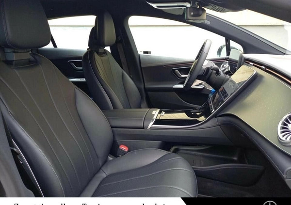 Mercedes-Benz EQE cena 299000 przebieg: 9341, rok produkcji 2022 z Dziwnów małe 466